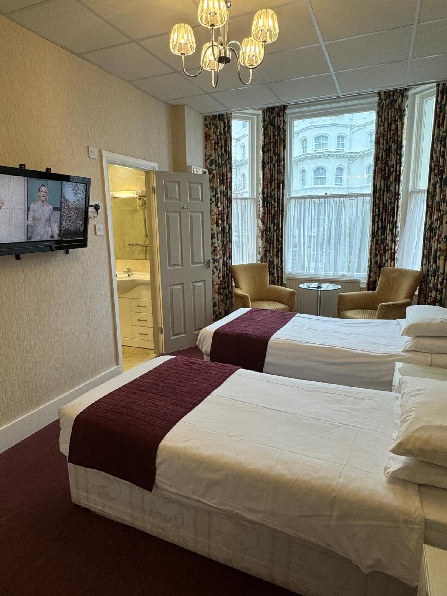 Haddon Hall Hotel イーストボーン 部屋 写真