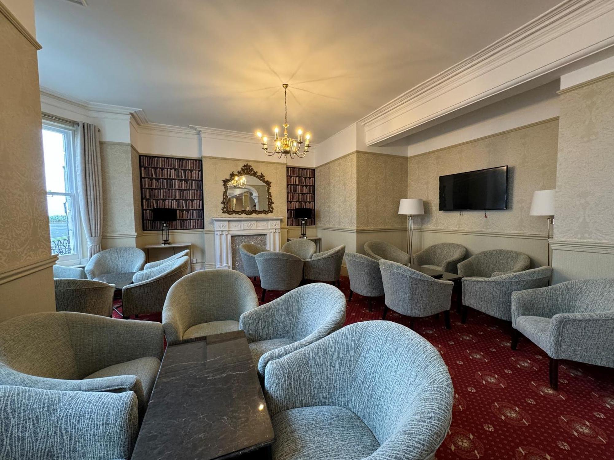 Haddon Hall Hotel イーストボーン エクステリア 写真