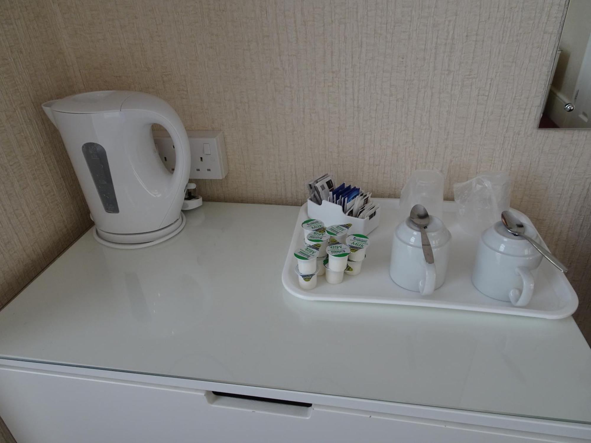 Haddon Hall Hotel イーストボーン 部屋 写真