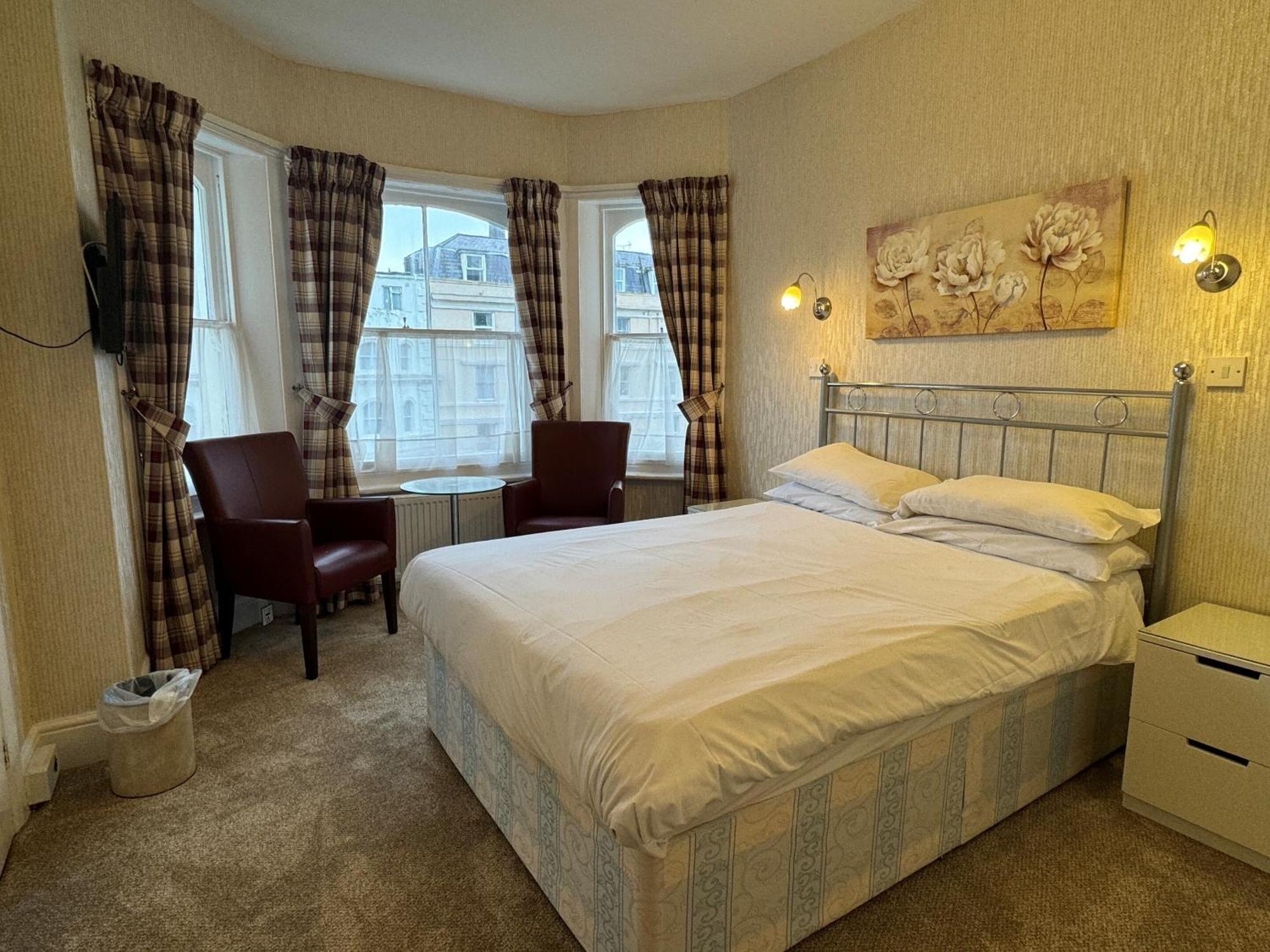 Haddon Hall Hotel イーストボーン 部屋 写真